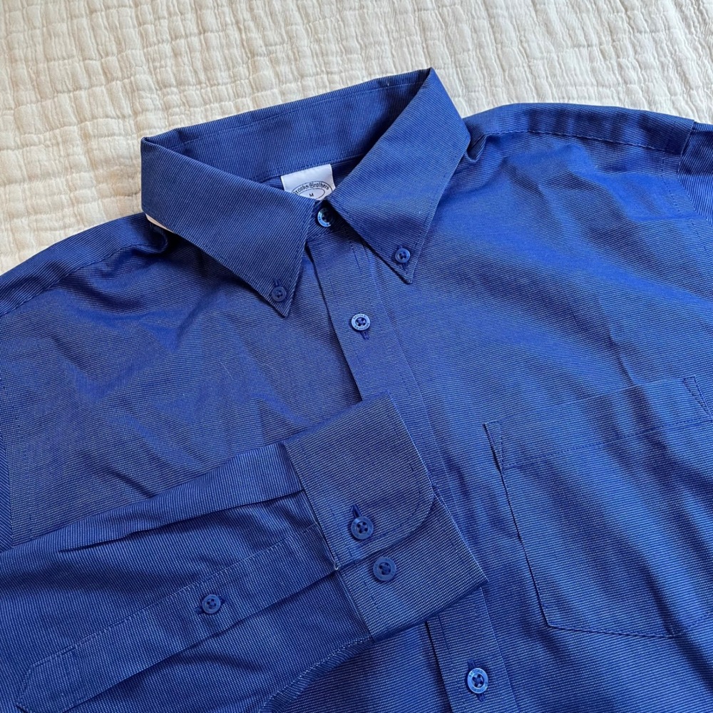 Brooks Brothers 1818 Dress Shirt M Blue Non-Iron